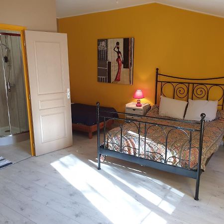Chambre D'Hote De L'Elevage Du Lattay Les Hauts-d'Anjou Kültér fotó